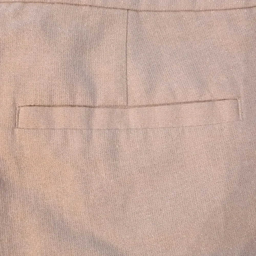 Banana Republic silver metallic linen cotton shorts ladies size 2 - Picture 3 of 11